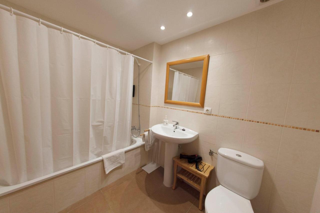 Apartament Bisaura De Ter Sant Quirze De Besora Exterior foto